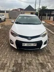 Toyota Corolla 2016 White - 2