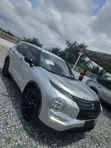 Mitsubishi Outlander SE Launch Edition 2022 Silver - 2