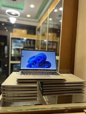 HP EliteBook x360 1040 G7 Laptop