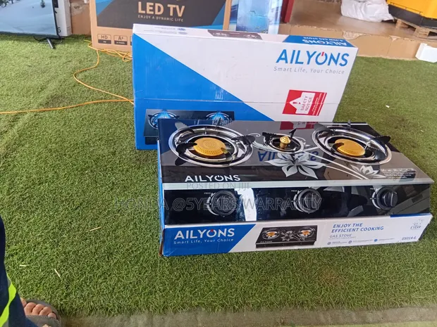 Brand New Ailyons 3-Burner Gas Cooker - 1