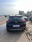 Hyundai Tucson Limited AWD 2017 Black - 4