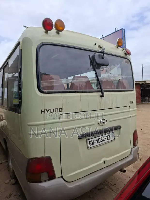 Hyundai County 2016 - 1