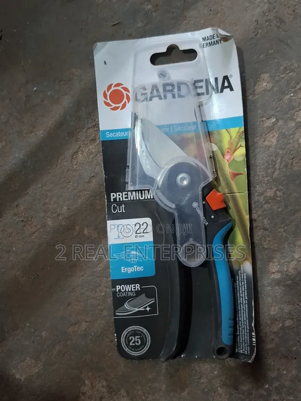 GARDENA PremiumCut Bypass Secateurs 22mm - 1