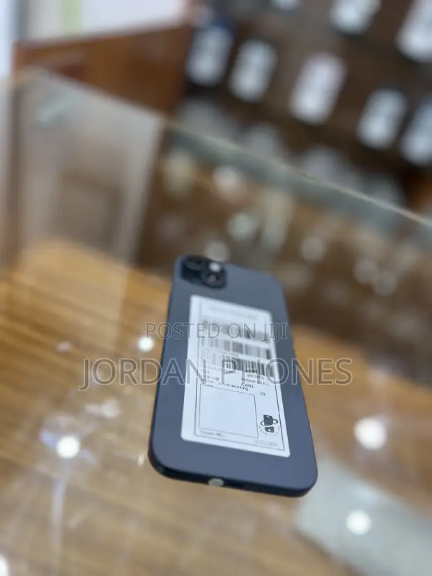 Apple iPhone 15 Plus 128GB Black - 1
