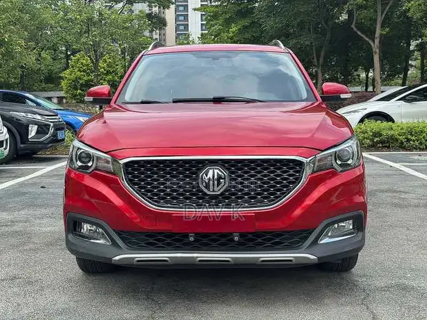MG ZS 2017 Red - 1