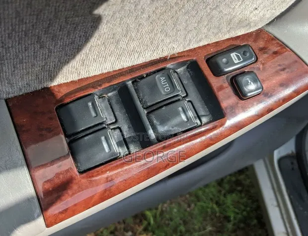 Toyota Corolla Power Window Switches - 1