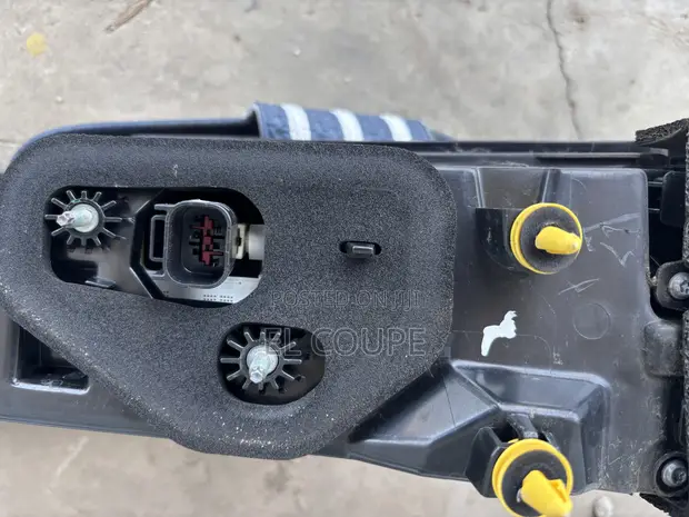 Range Rover Velar Boot Light (2017-2020) - 1