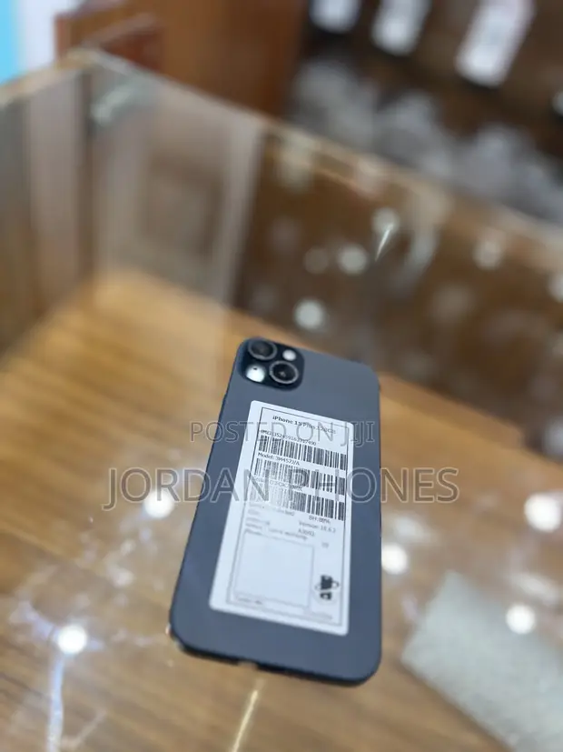 Apple iPhone 15 Plus 128GB Black - 1
