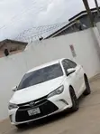Toyota Camry 2016 White - 4