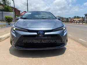 2024 Toyota Corolla Hybrid LE