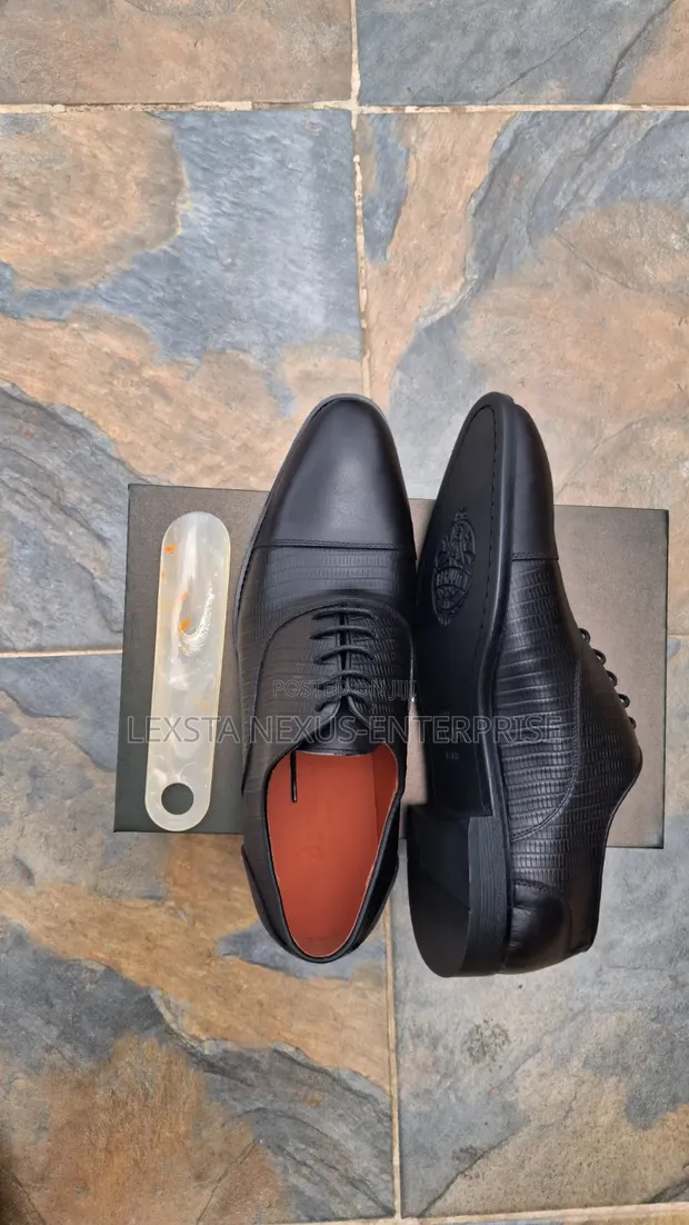 Berluti Plain Toe Oxford Leather Shoes - 1