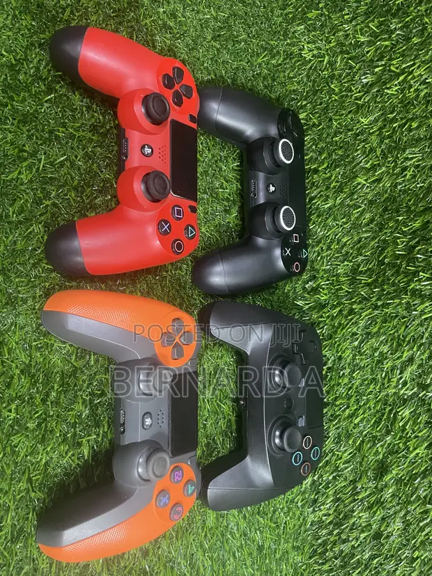 Original PS4 Controllers Available - 1