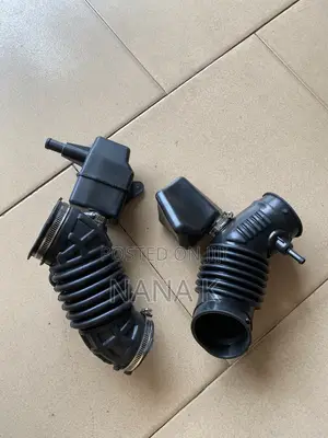 Elantra/Sentra Air Cleaner Hose (2007-2012)