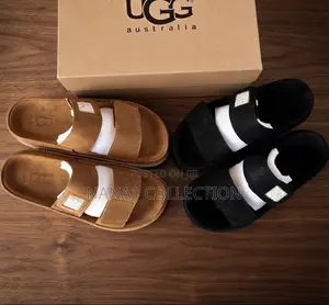 UGG Greer Platform Slide Sandals