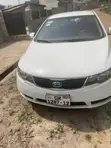 Kia Cerato 2011 White - 1