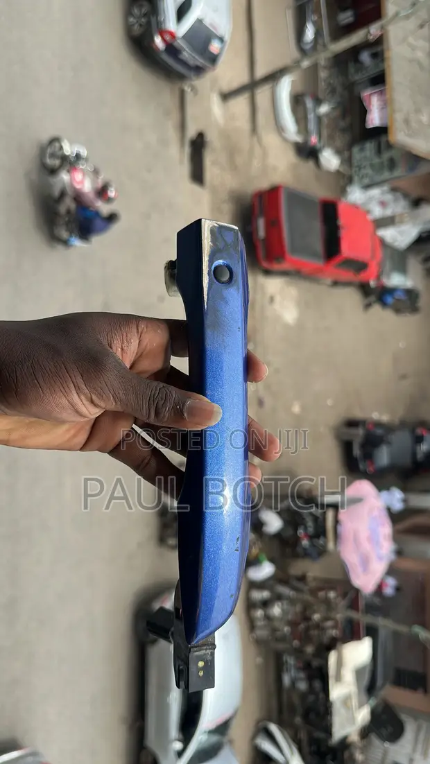 2016-2021 Honda Civic Driver's Side Door Handle with Sensor - 1