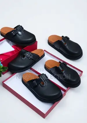 Valentino Garavani Buckle Detail Leather Clogs