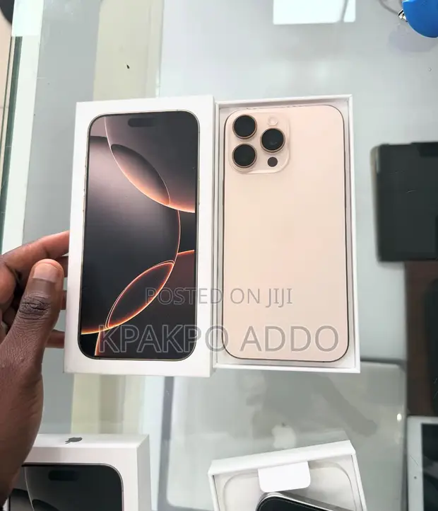 Apple iPhone 16 Pro Max 256GB Gold - 1