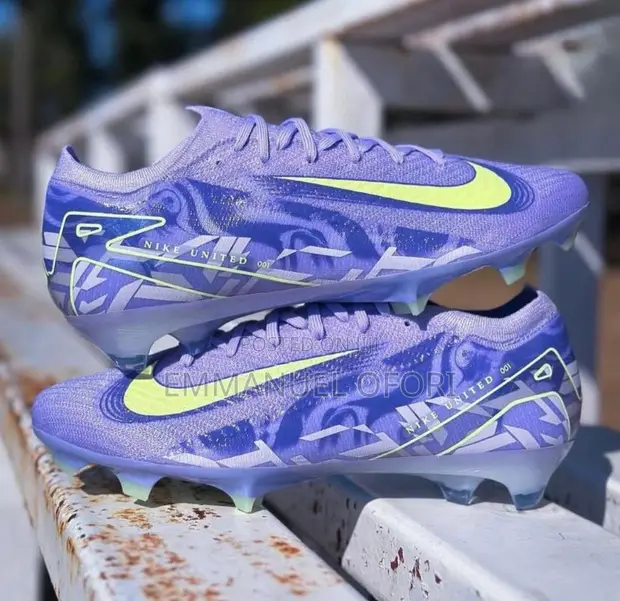 Nike Football Boots - 1