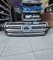 Toyota Landcruiser 2016-2021 Executive Front Grill - 1