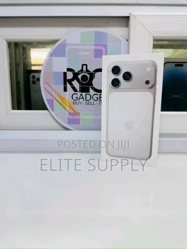 New Apple iPhone 17 Pro 256GB White - 1
