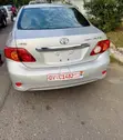 Toyota Corolla 2010 Silver - 1