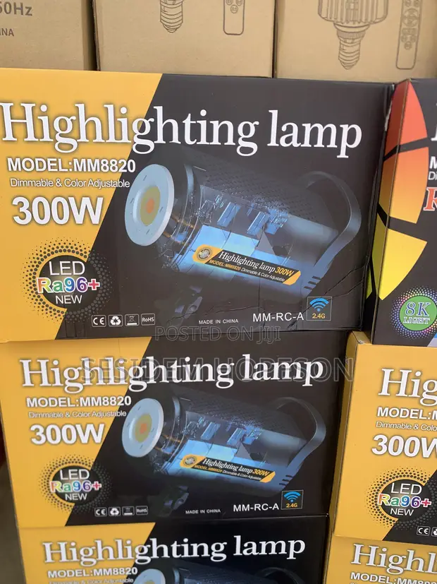 Highlighting Lamp MM8820 - 300W LED, Dimmable & Color Adjustable - 1