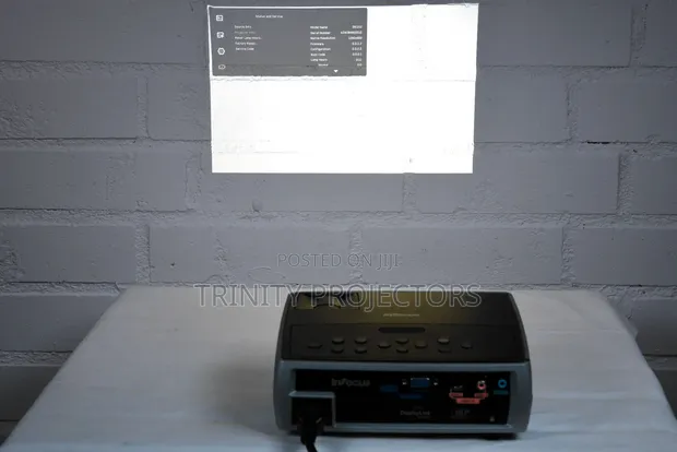 InFocus IN1100 Ultra-Portable Business Projector - 1