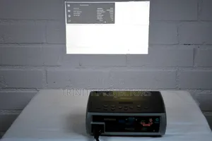 InFocus IN1100 Ultra-Portable Business Projector