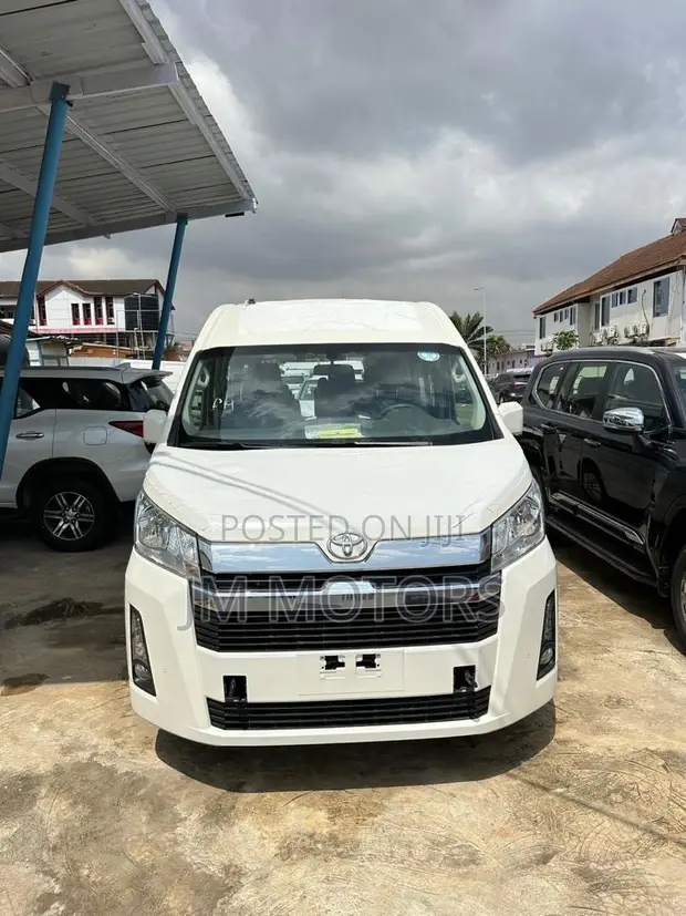 New Toyota HiAce 2025 Commuter GL - 1