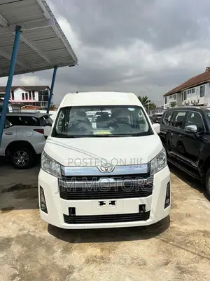 New Toyota HiAce 2025 Commuter GL