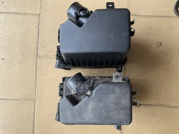 Toyota Corolla Air Cleaner (2009-2018) - 1