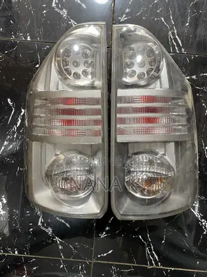 Toyota Voxy 2007-2010 Tail Lights