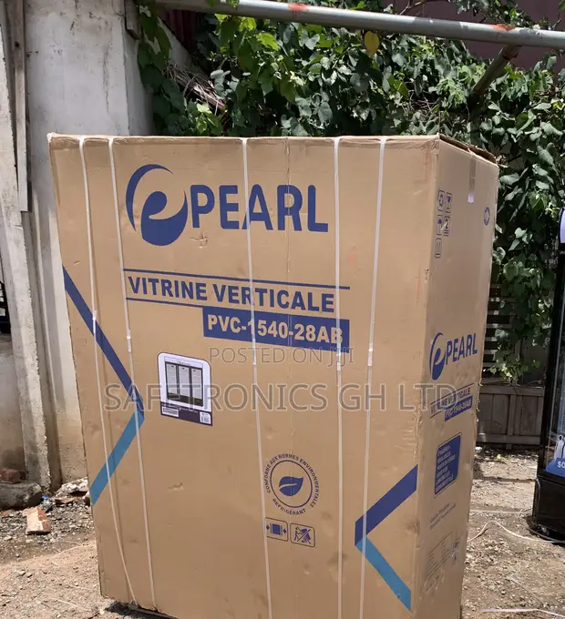 Pearl 780L 3-Door Commercial Display Fridge - 1