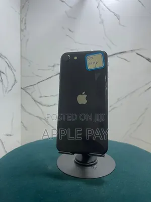 Apple iPhone SE 64GB Black