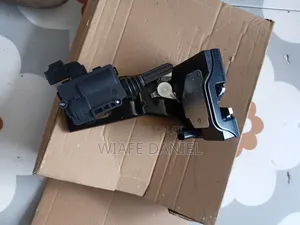 Ford Escape 2008 Boot Lock
