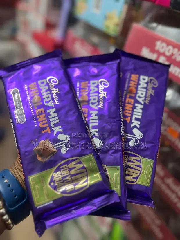 Cadbury Dairy Milk Wholenut Fruit & Nut 180g - 1