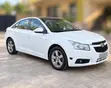 Chevrolet Cruze 2011 White - 1