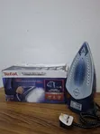 Tefal Ultraglide 2800W Steam Iron - New from UK - 5