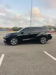2023 Toyota Highlander Black - 4