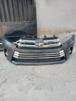 Toyota Highlander 2018-2019 Front Bumper - Brand New