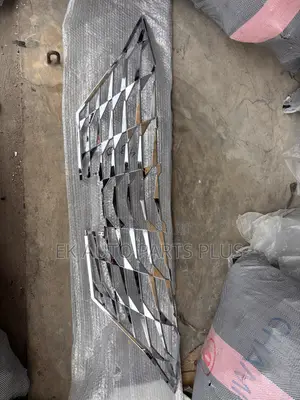 Hyundai Elantra Decorative Front Grille (2021-2023)
