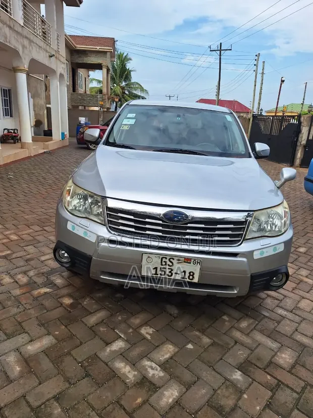 Subaru Forester 2008 Silver - 1