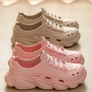 Stylish Chunky Sneakers - Beige & Pink