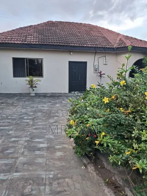 2-Bedroom Apartment for Rent, West Hills Mall Area