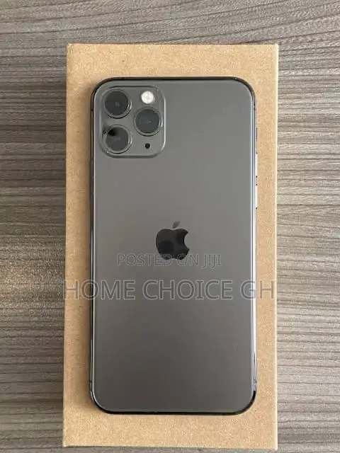 Apple iPhone 11 Pro 64GB - 1