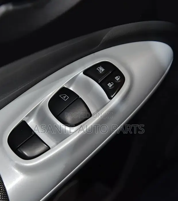 Nissan Juke 2014 Power Window Switch - 1