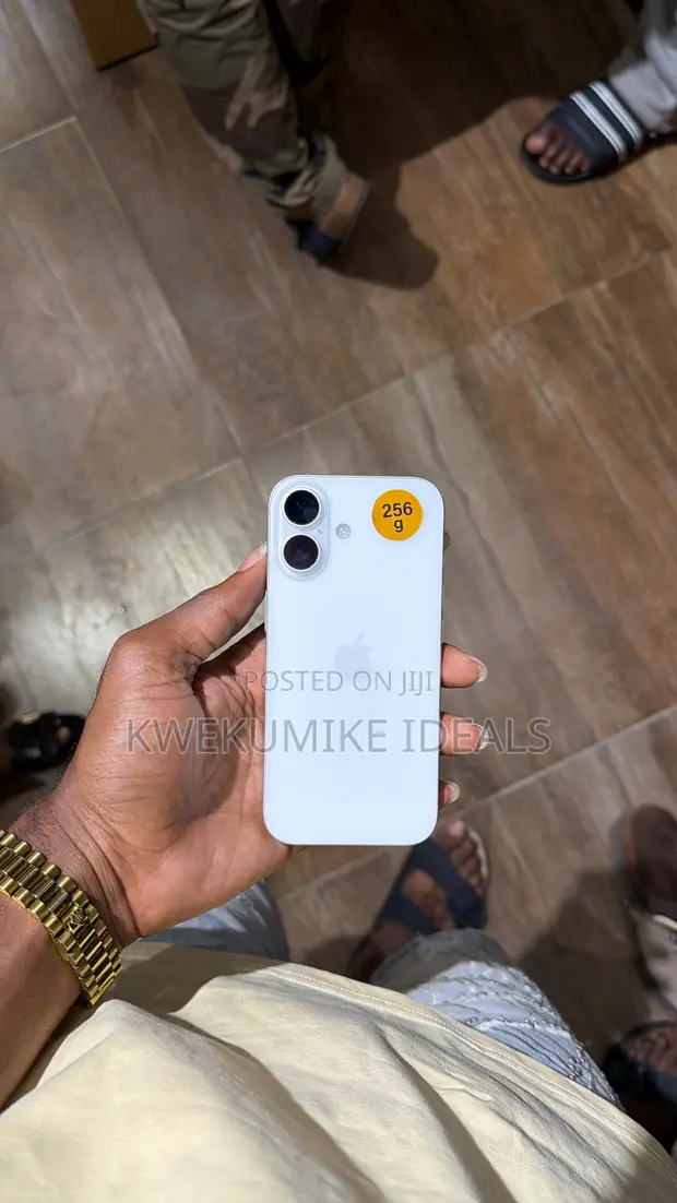 Apple iPhone 17 256GB White - 1