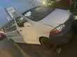 Toyota HiAce 2005 White - 1