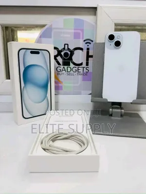 New Apple iPhone 15 256GB Blue